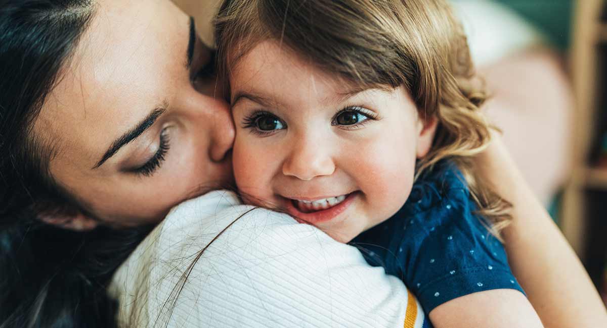 Bambo Nature Babywindeln Mutter und Tochter lächeln Tipps fürs Töpfchentraining