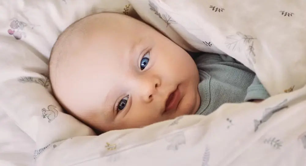 Baby mit kleinem Budget